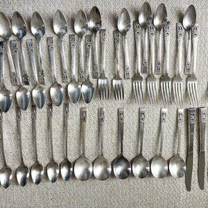 COMMUNITY forks/spoons/knives Set of 41 vintage silverware Mixed Lot Silverware